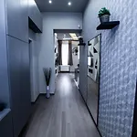 Luna Lux Residency