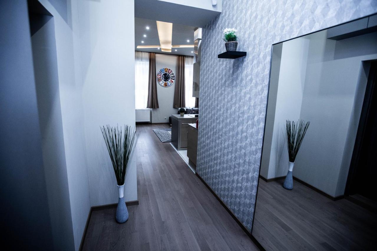Luna Lux Residency Apartament